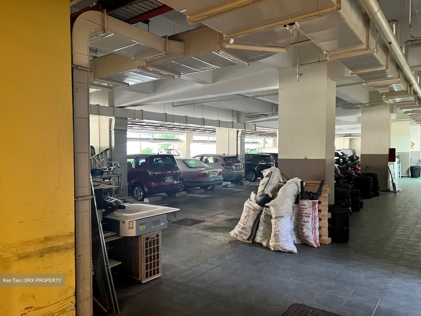 Admiralty Industrial Park (D27), Factory #441527691